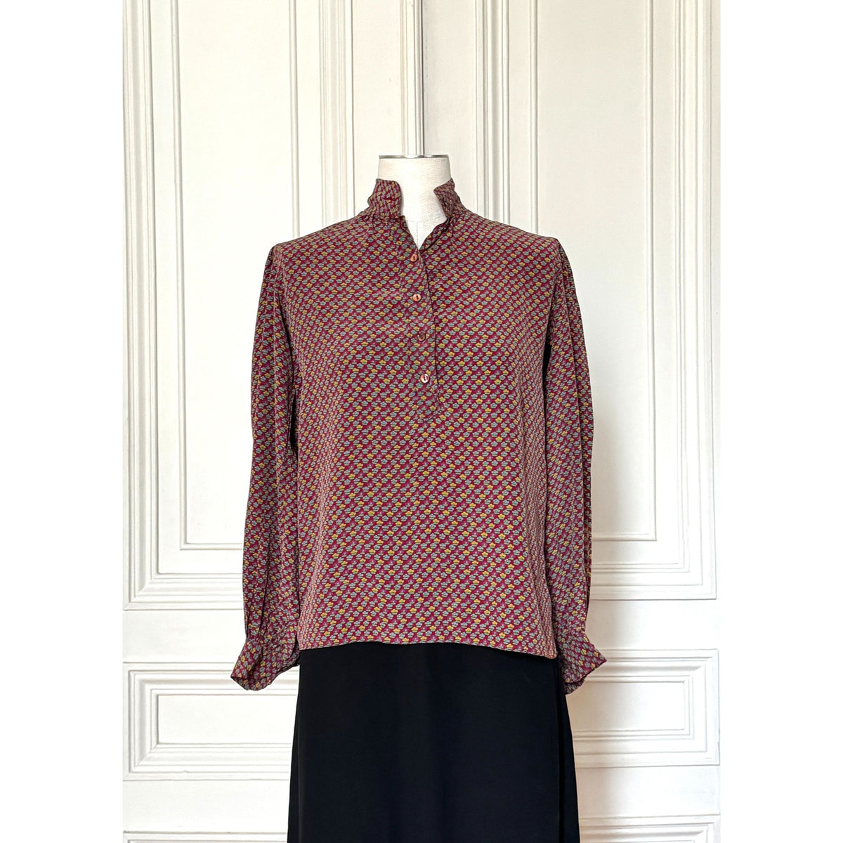 1970s Floral Printed Silk Shirt Size 38