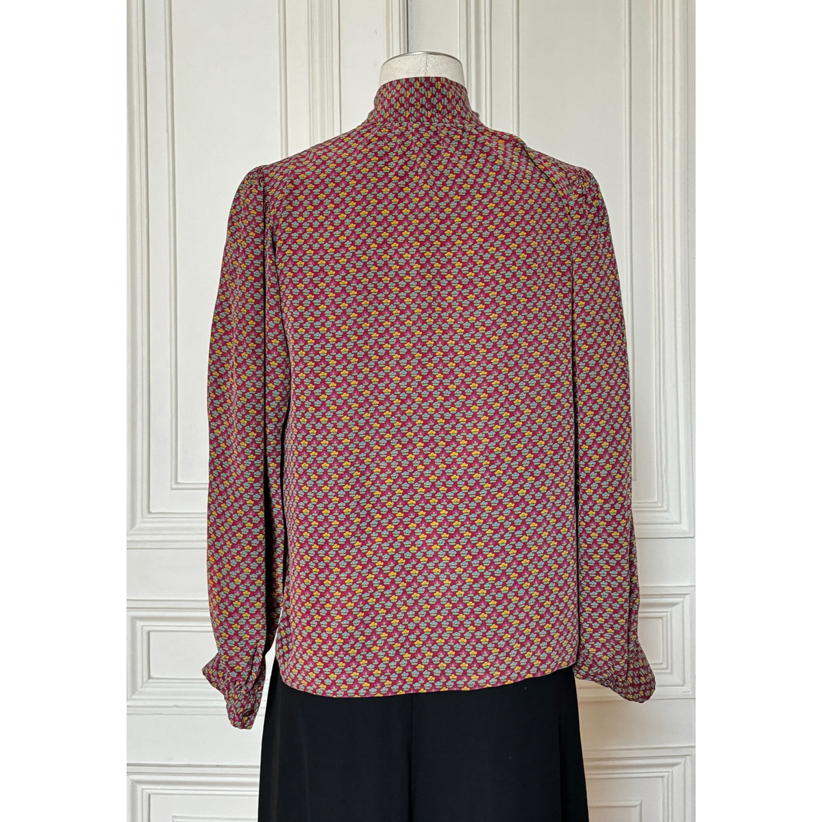 1970s Floral Printed Silk Shirt Size 38