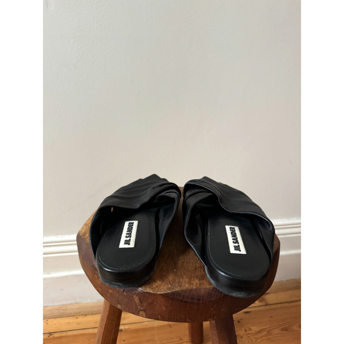 Black Leather Pointed-Toe Mule Sandals