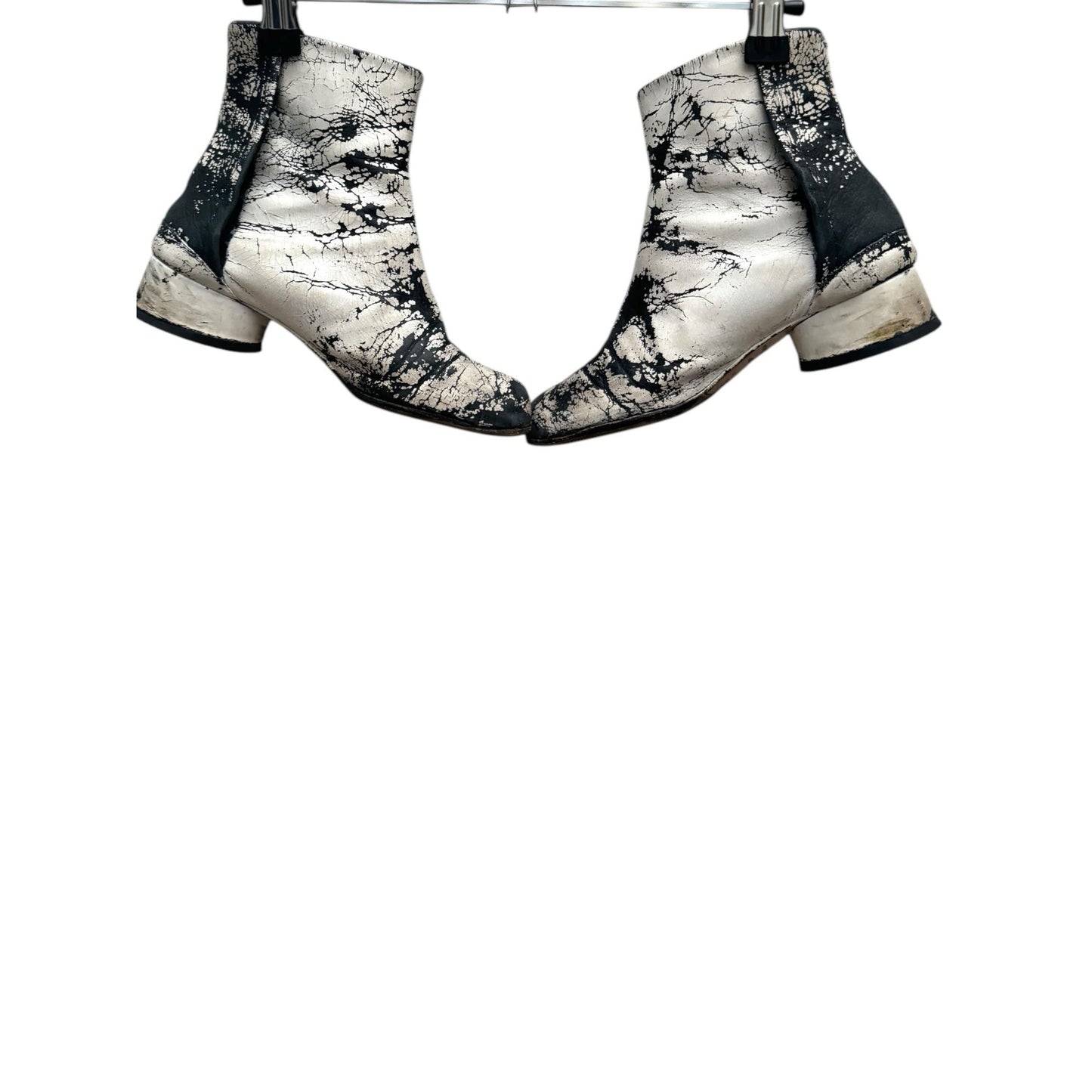 White Black Painted Tabi Boots