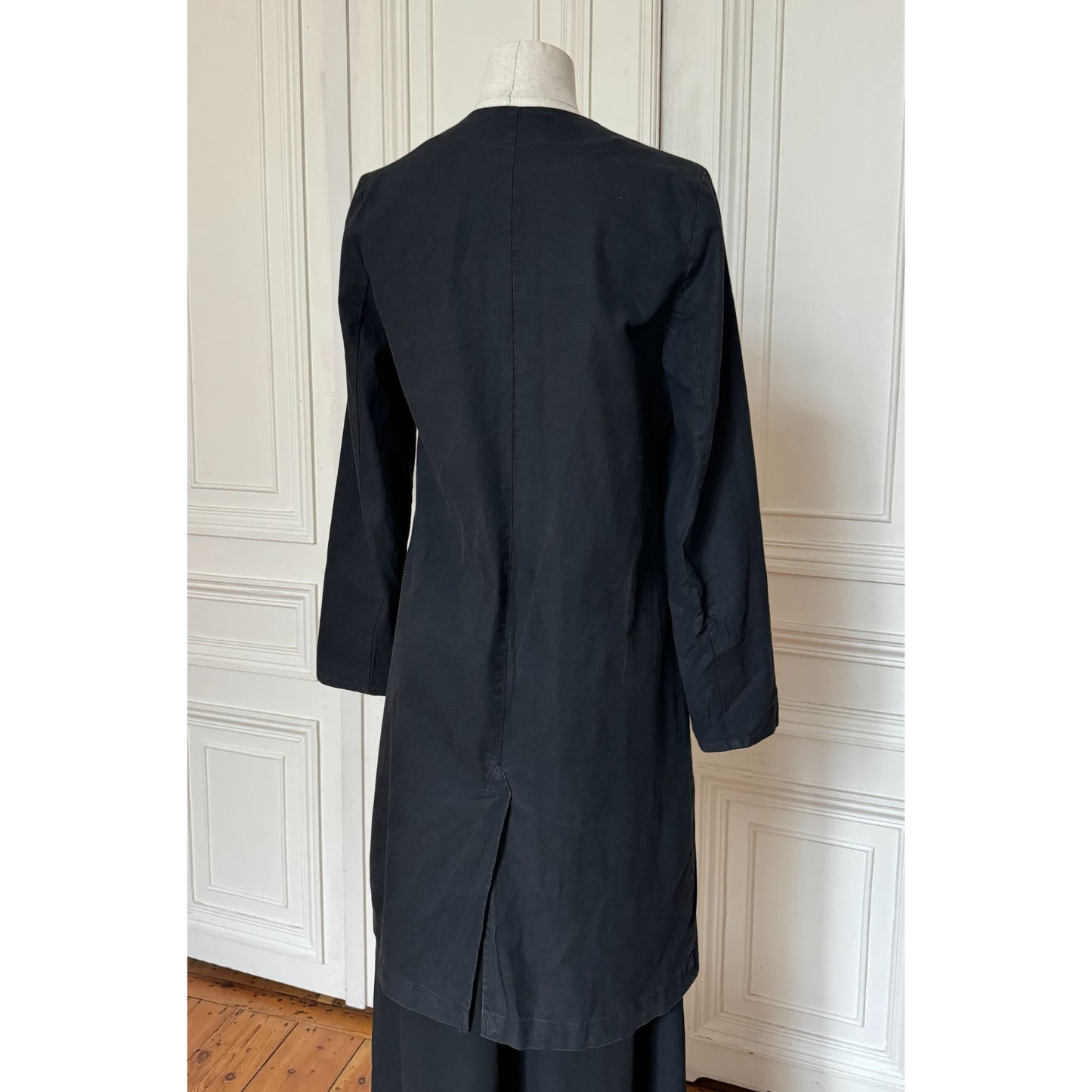 1999 Black Lab Coat 