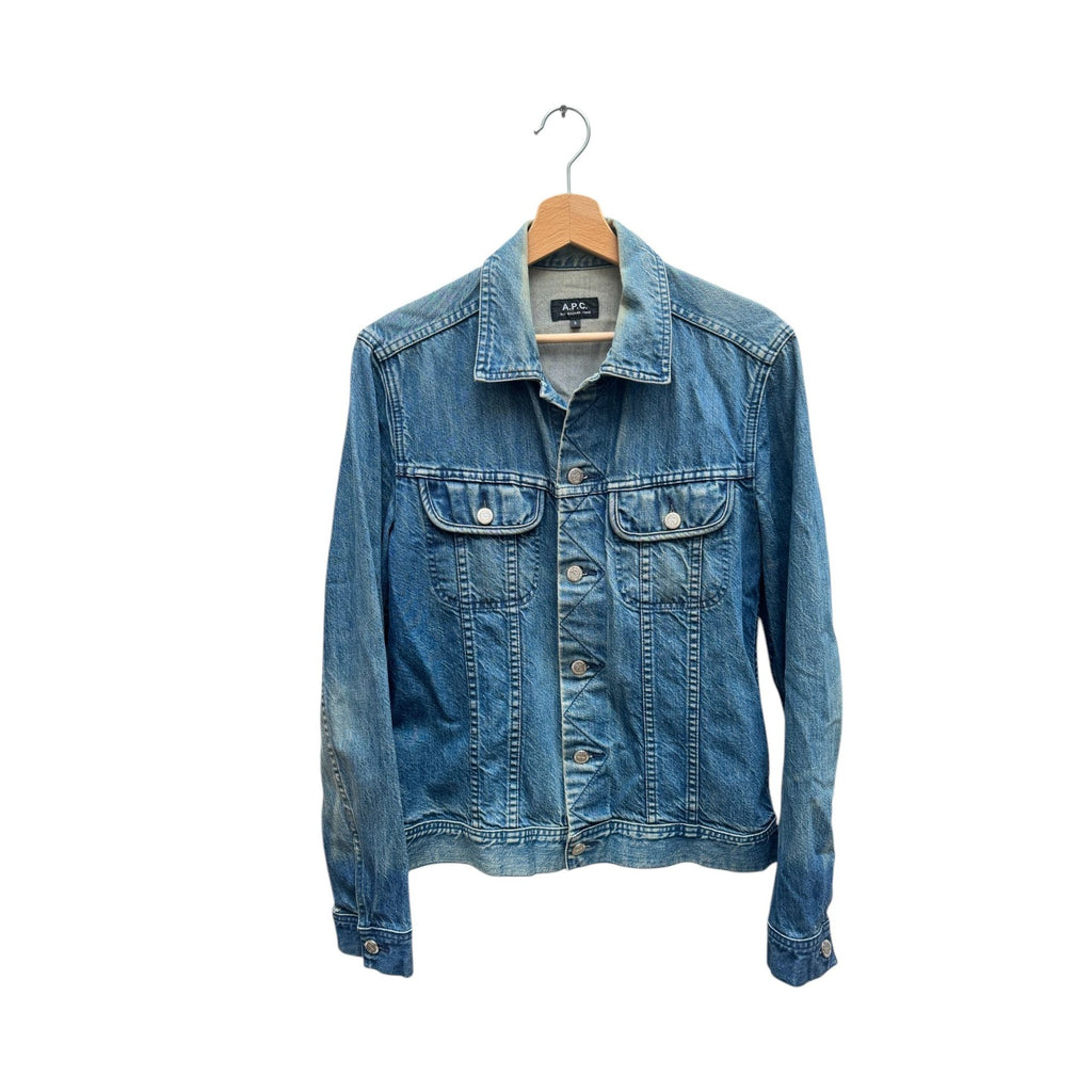 Lightwash denim jacket