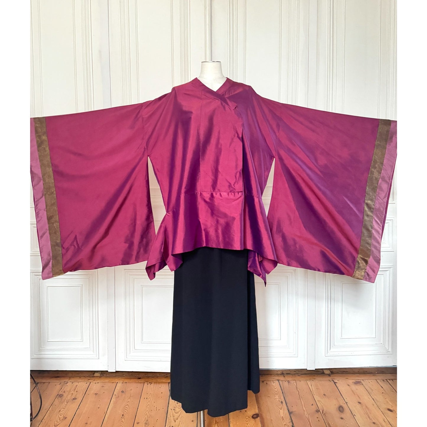 Opera de Paris Da gelo a gelo Silk Kimono Blouse