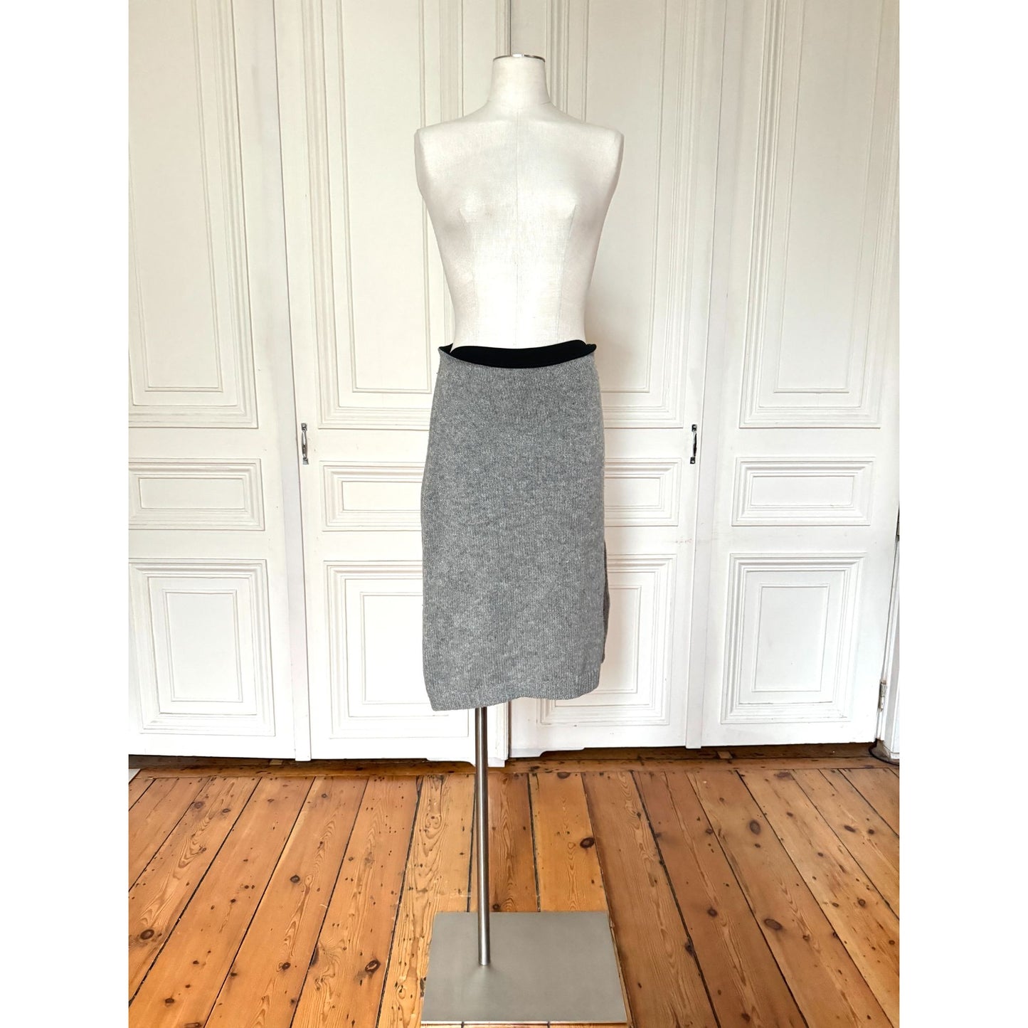 1998 Miss Deanna Grey Wool Knitted Skirt