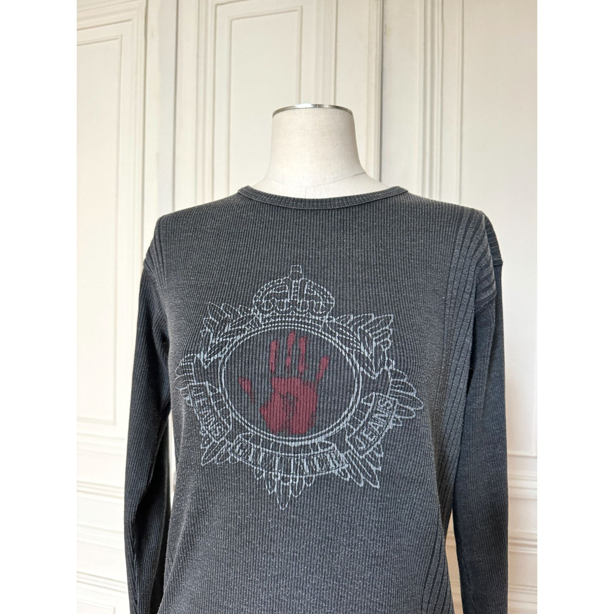 Charcoal Grey Ribbed Knit Graphic Long-Sleeve Top