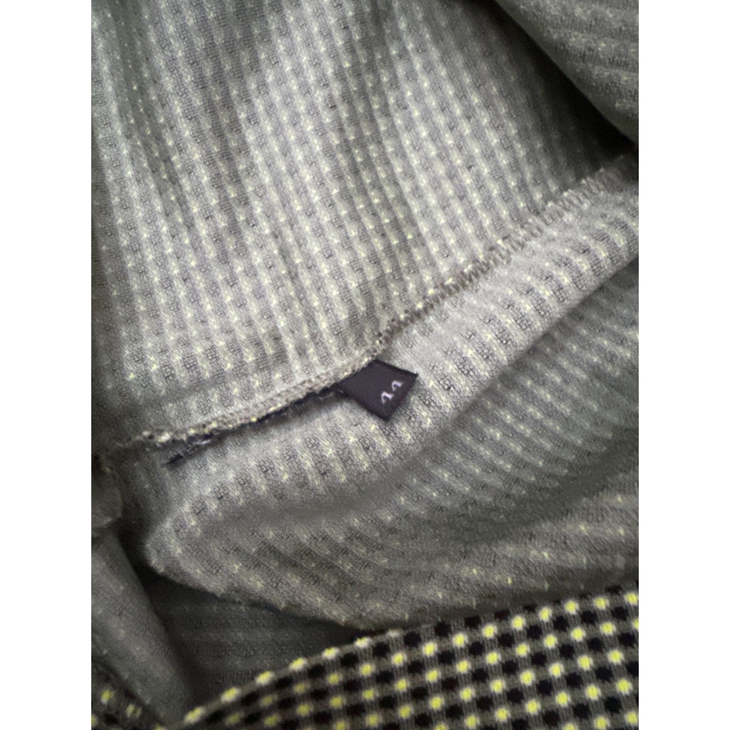 Visual Effects Green Dot Top