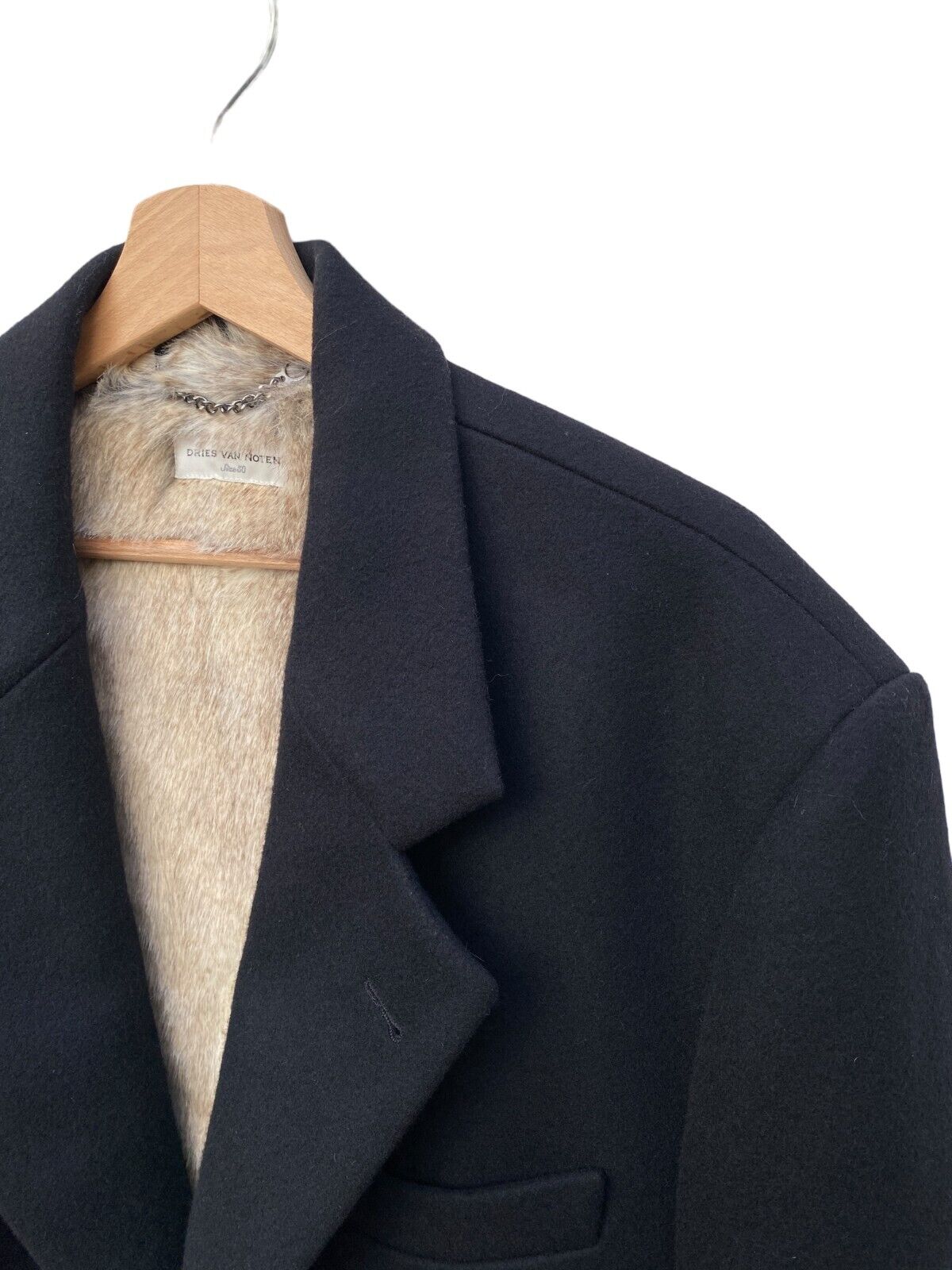 FW 2020  Black Overcoat with faux fur lining Chesterfield Cut