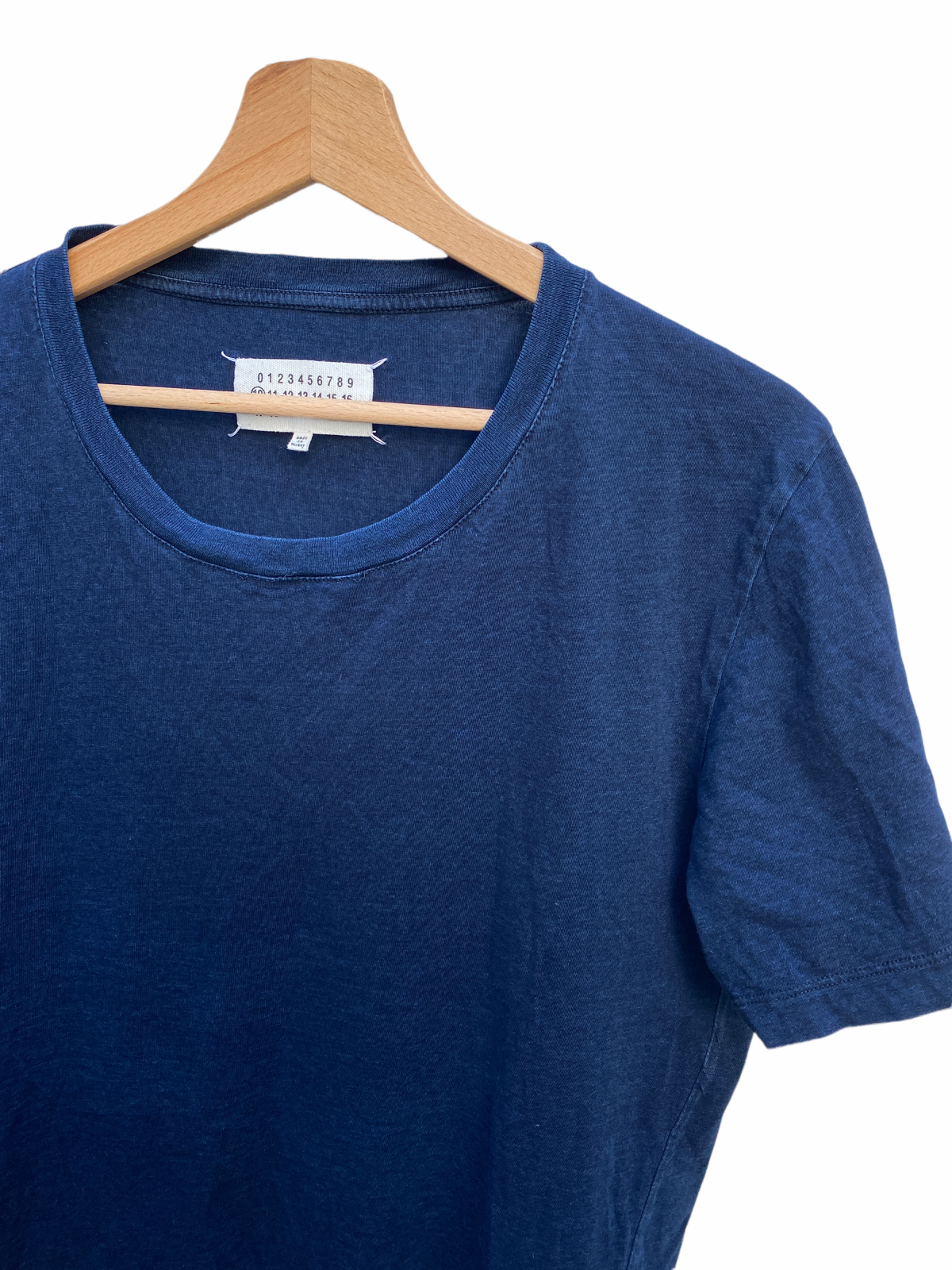 4 Stitches Navy T-shirt