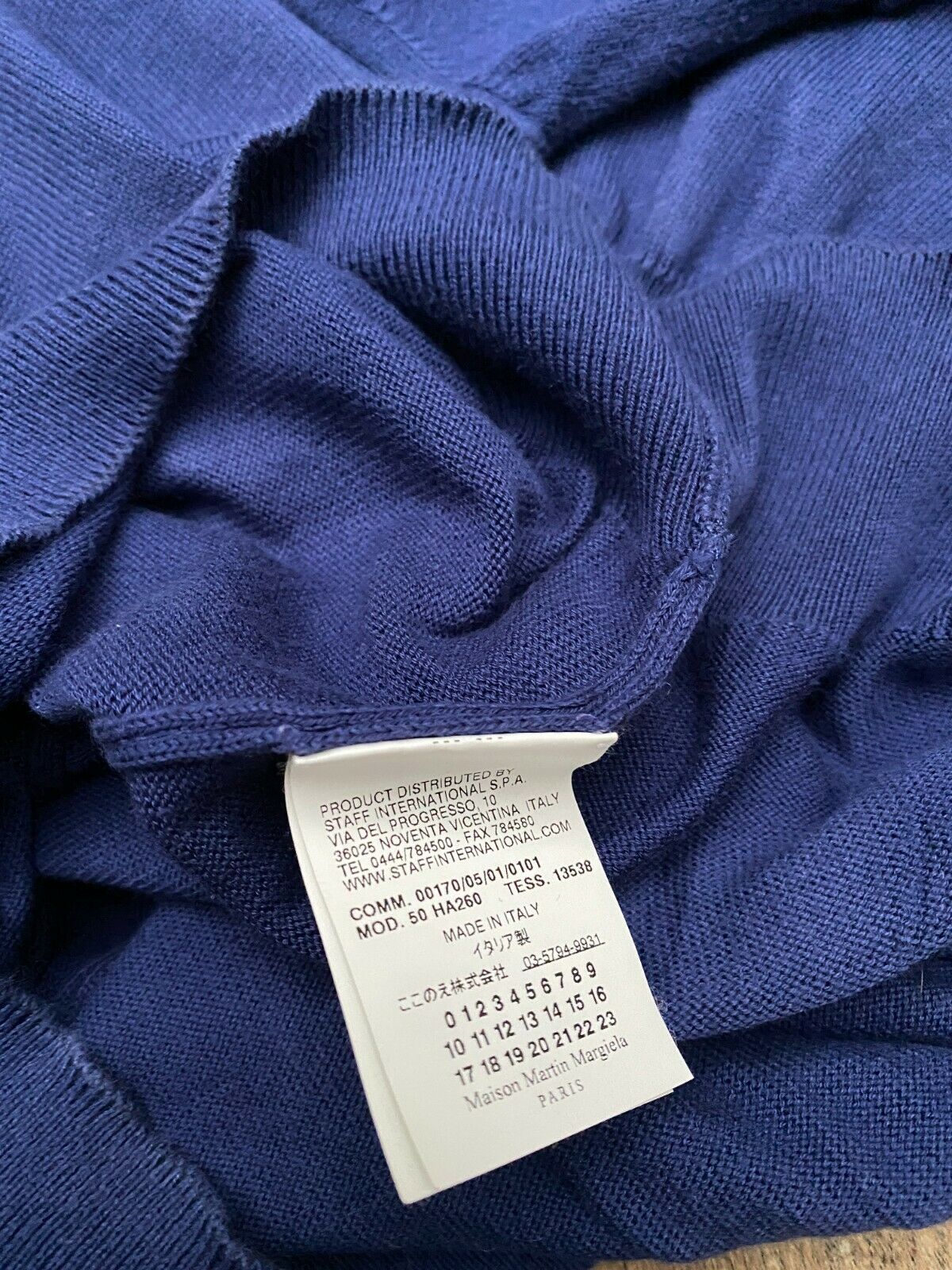 FW 2010 Navy Twisted Collar Sweater Size S