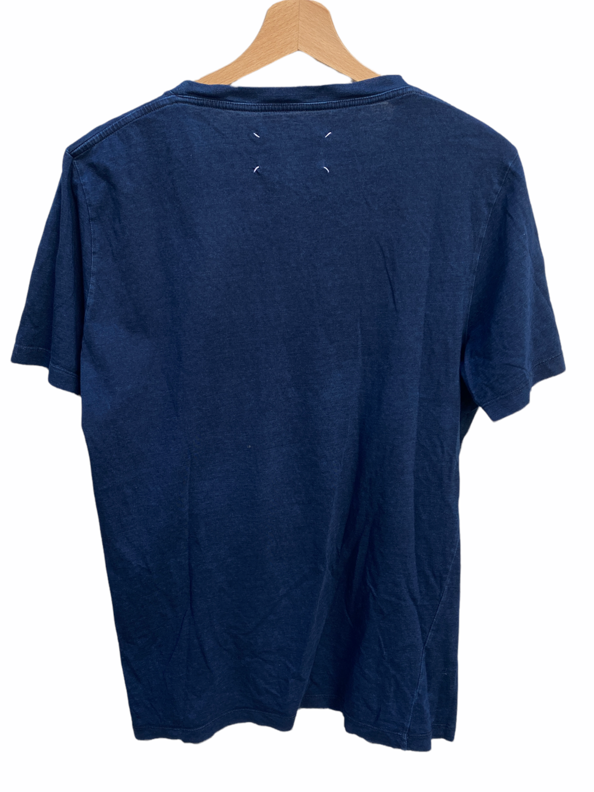 4 Stitches Navy T-shirt