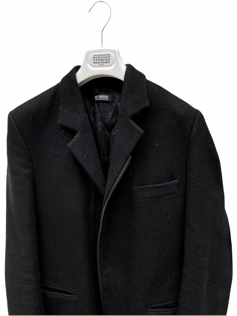 FW 2004 - 2005 Waves Black zipped coat Size 48
