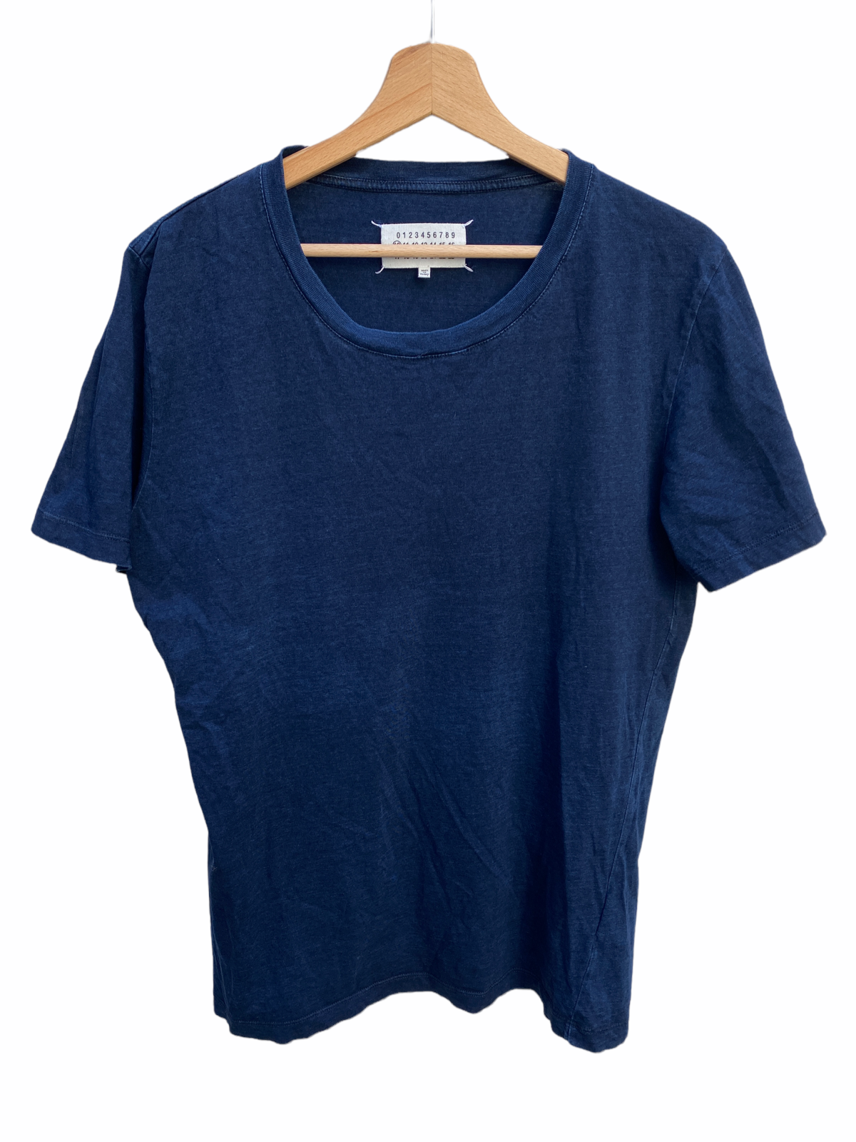 4 Stitches Navy T-shirt