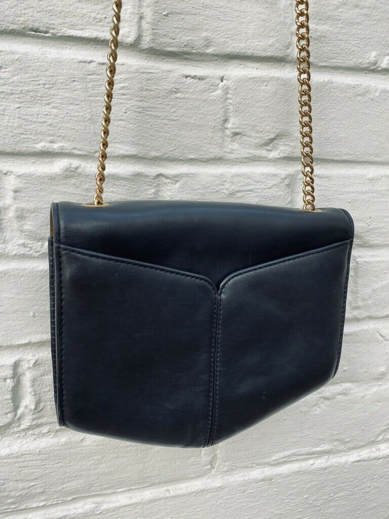 Sandro « Lou » Black Leather Bag / Shoulder Bag Size O/S
