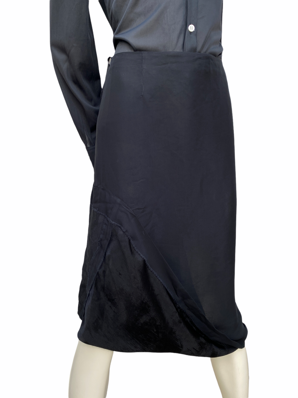 Vintage Viscose Reversed Lining Black Skirt