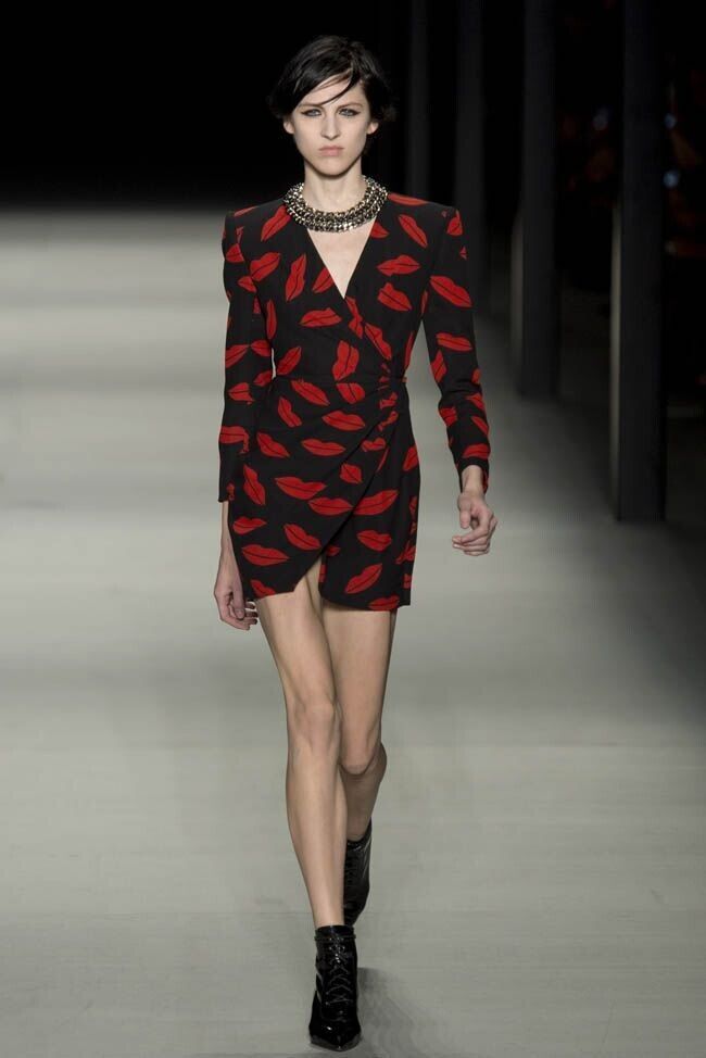 FW 2016 Lips Silk Iconic Dress